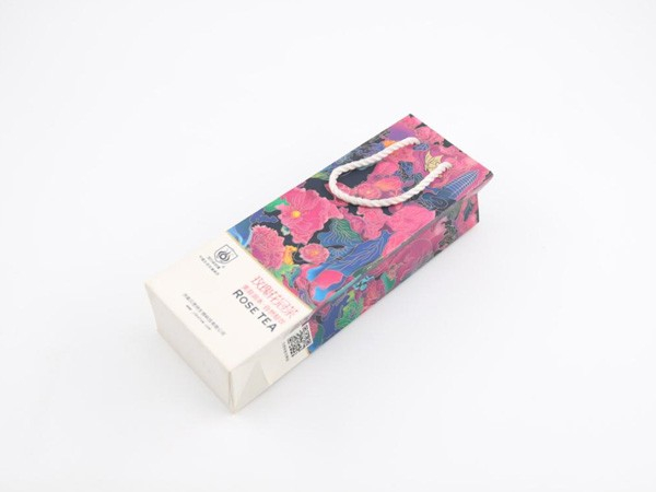 要想包裝禮品盒定做好，創(chuàng)意插畫少不了
